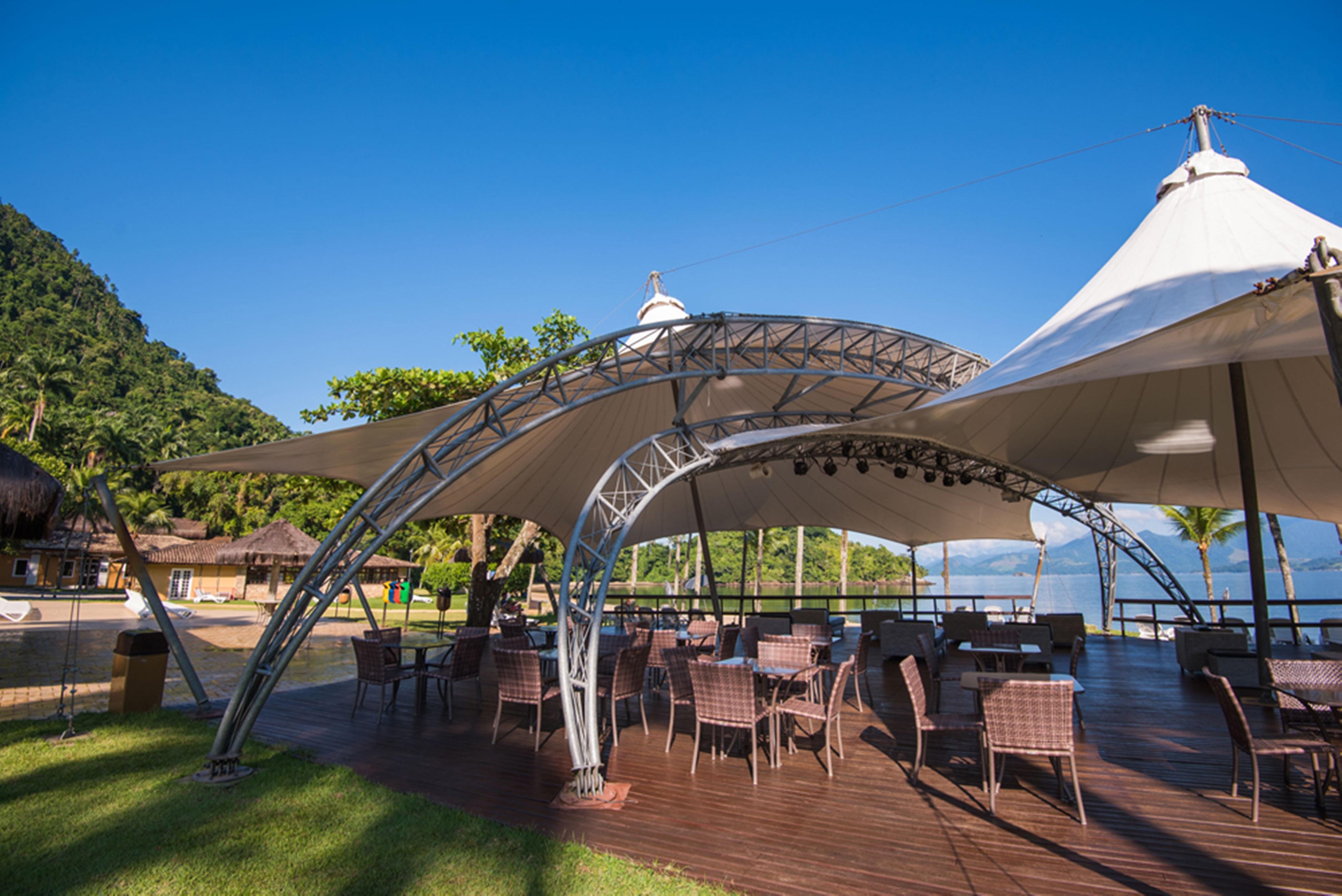 Vila Gale Eco Resort Angra Ангра-дус-Рейс Екстер'єр фото The deck at the resort